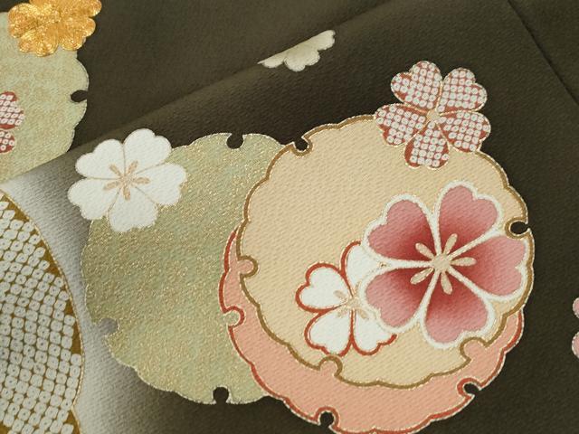 平和屋着物●豪華振袖・長襦袢セット 駒刺繍 雪輪舞葉文 暈し染め 金彩 正絹 逸品 未使用 CABI2861yc