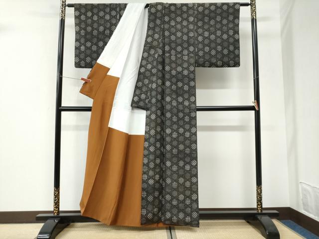 平和屋着物●上質な小紋 紬地 吉祥文 黒地 正絹 逸品 CABI3101yc