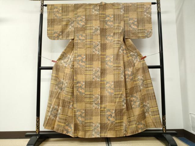 平和屋着物●上質な紬 格子花唐草文 正絹 逸品 未使用 CABI3128yc