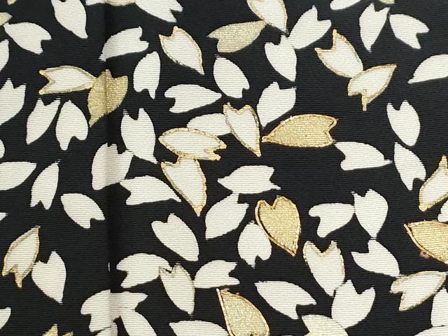 平和屋着物●訪問着 駒刺繍 舞花弁 暈し染め 黒地 金彩 正絹 逸品 CABI3162yc