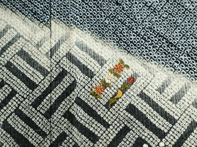 平和屋着物●訪問着 総絞り 刺繍 檜垣吉祥花文 暈し染め 黒地 金彩 正絹 逸品 未使用 CABI3163yc