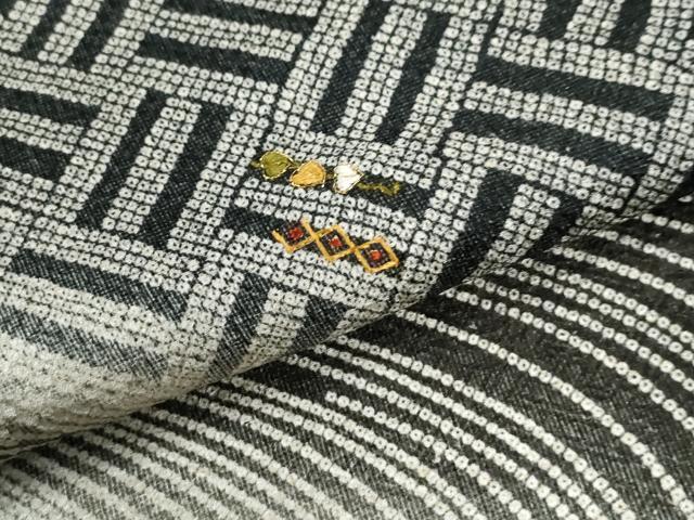 平和屋着物●訪問着 総絞り 刺繍 檜垣吉祥花文 暈し染め 黒地 金彩 正絹 逸品 未使用 CABI3163yc