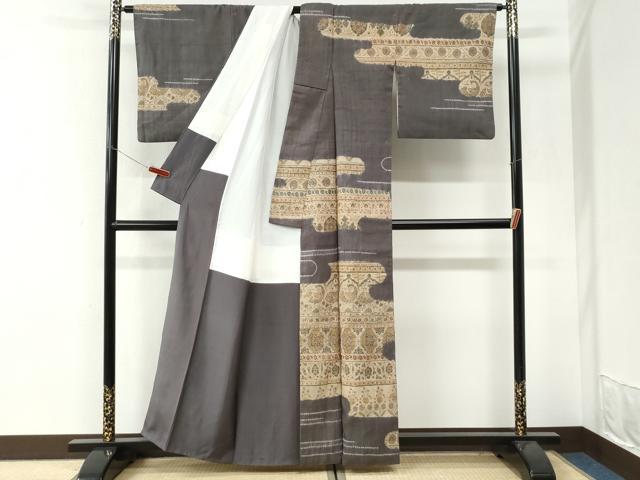 平和屋着物●染織の名門 しょうざん 生紬 訪問着 霞横段孔雀花唐草文 正絹 逸品 CABI3476yc