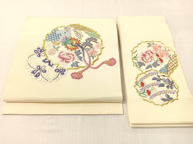 平和屋着物●総刺繍 つけ帯 駒刺繍 鏡裏花文 金糸 正絹 逸品 CABI4035vp