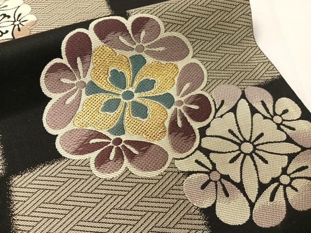 平和屋着物●六通柄袋帯 唐織 市松花文 黒地 正絹 逸品 CABI4108vp