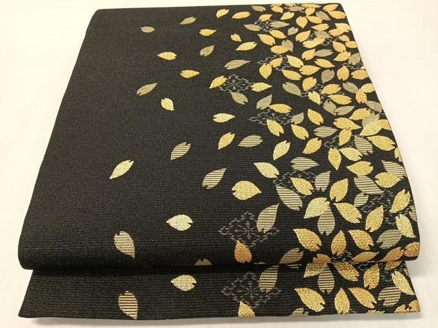 平和屋着物●六通柄袋帯 舞桜 黒地 金糸 正絹 逸品 CABI4216vp
