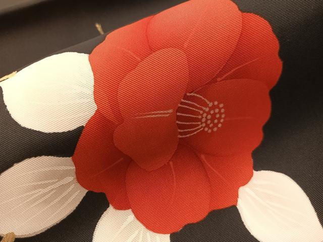 平和屋着物●塩瀬 九寸名古屋帯 手描き 枝椿 黒地 金彩 正絹 逸品 未使用 CABI4400vp