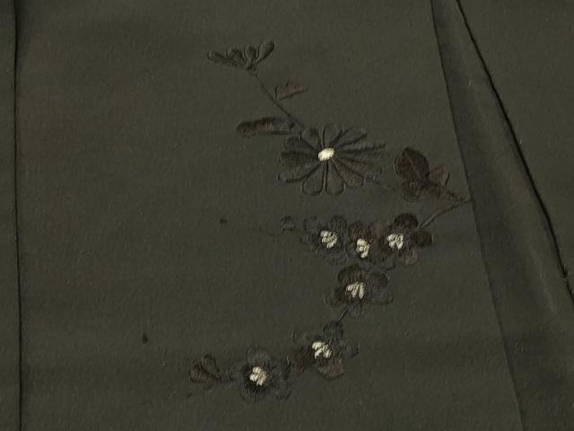 平和屋着物#羽織 駒刺繍 総刺繍 雲取り枝花文 黒地 金銀糸 正絹 逸品 未使用 CABI6133in