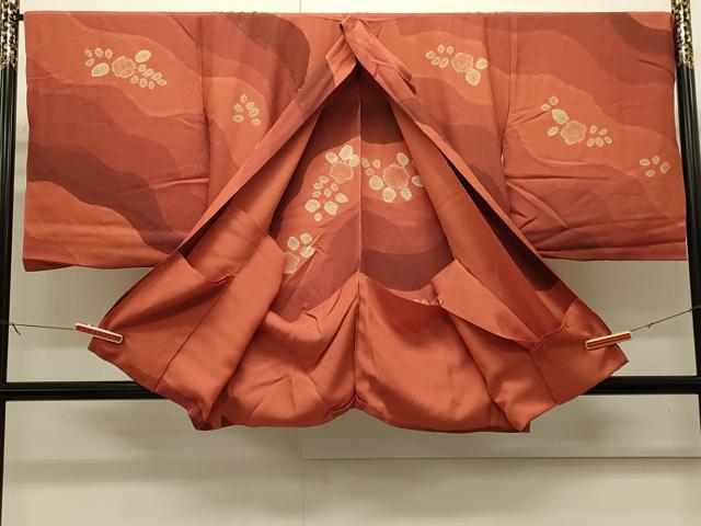 平和屋着物∞道中着 仮絵羽 絞り 道長草花文 金彩 正絹 逸品 未使用 CABI6262in