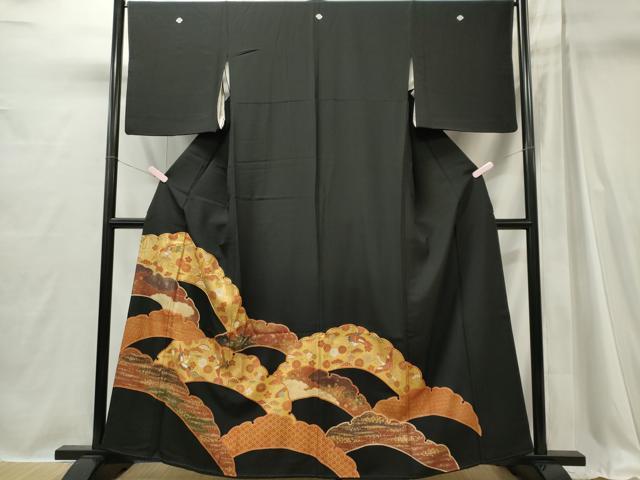 平和屋着物■豪華黒留袖 駒刺繍 雪芝飛鶴花文 金彩 正絹 逸品 CABI6703ou