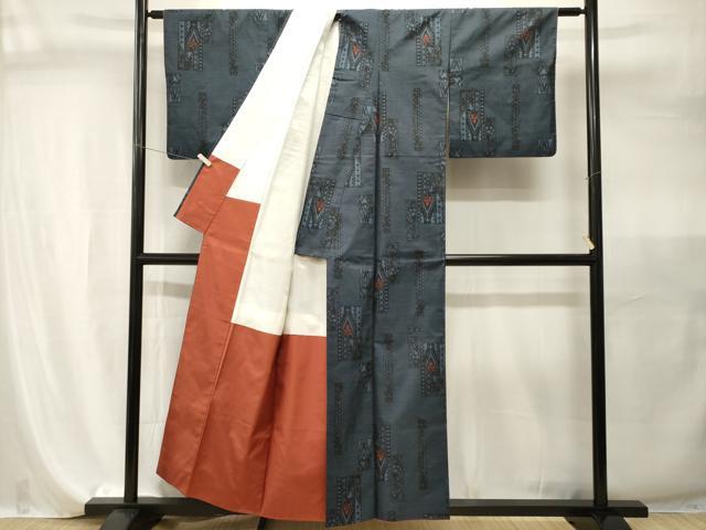 平和屋着物■本場大島紬 9マルキ 色紙更紗唐草文 正絹 逸品 CABI7946ev