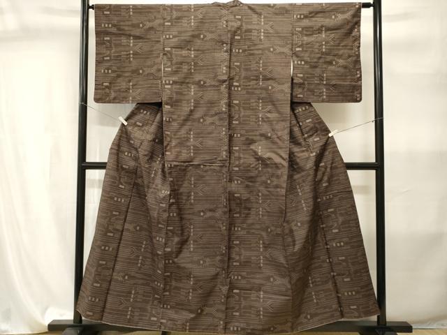 平和屋着物■本場大島紬 7マルキ 幾何学文 高島屋扱い 正絹 逸品 CABI8053ev