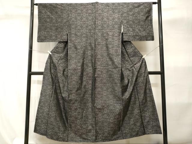平和屋着物■本場大島紬 亀甲花文 正絹 逸品 CABI8103ev