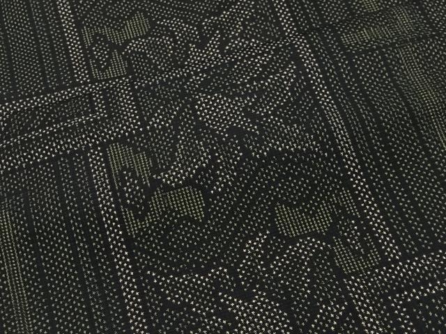 平和屋着物■本場大島紬 7マルキ 色紙花唐草文 正絹 逸品 CABI9243ua