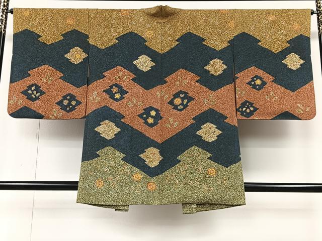 平和屋着物#羽織 松皮菱草花文 金彩 正絹 逸品 CABI9378ua
