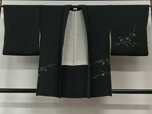 平和屋着物#羽織 寿光織 流水草花文 黒地 金糸 正絹 逸品 CABI9398ua