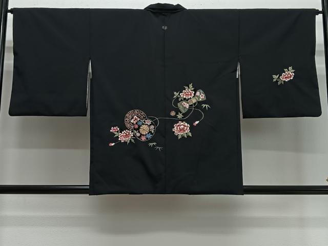 平和屋着物#羽織 総刺繍 花丸文 黒地 金糸 洗える着物 CABI9493ua