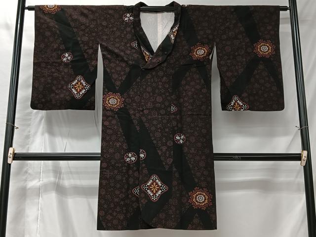 平和屋着物#道行コート 幾何学花文 黒地 ロング丈 正絹 逸品 CABI9590ua