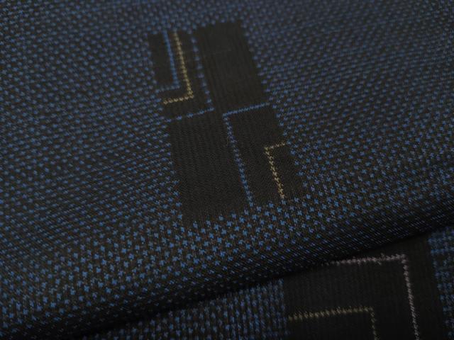 平和屋着物●本場大島紬 7マルキ 色紙重ね文 正絹 逸品 未使用 CABI9709ut