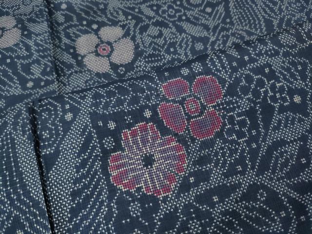平和屋着物●本場大島紬 7マルキ 草花文 正絹 逸品 CABI9759ut