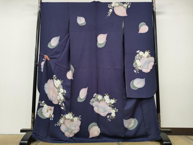 平和屋着物●豪華振袖 舞花文 金彩 正絹 逸品 CABI9767ut