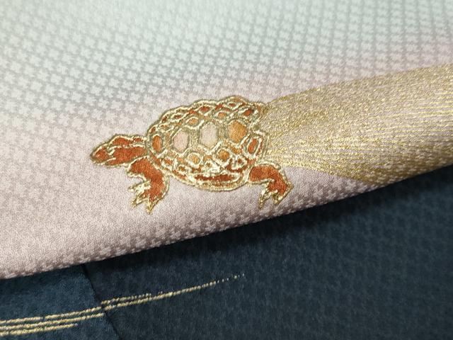平和屋着物●訪問着 作家物 蓑亀 暈し染め 金彩 正絹 逸品 未使用 CABI9903ut