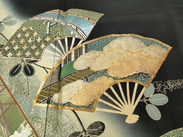 平和屋着物●豪華黒留袖 作家物 駒刺繍 扇面飛鶴草花文 暈し染め 金彩 正絹 逸品 CABI9938ut