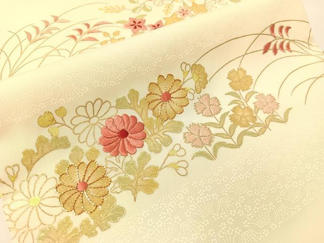 平和屋着物●塩瀬 九寸開き名古屋帯 駒刺繍 草花文 金彩 正絹 逸品 CABJ0401vp