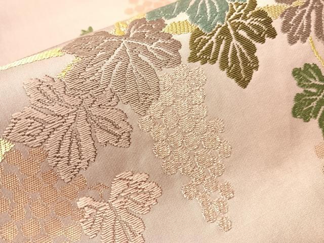 平和屋着物●六通柄袋帯 唐織 葡萄蔦の葉文 金銀糸 鈴乃屋扱い 正絹 逸品 CABJ0412vp