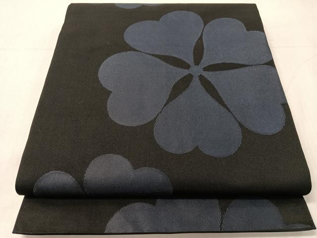 平和屋着物●西陣 六通柄 本袋帯 舞花文 黒地 正絹 逸品 CABJ0451vp