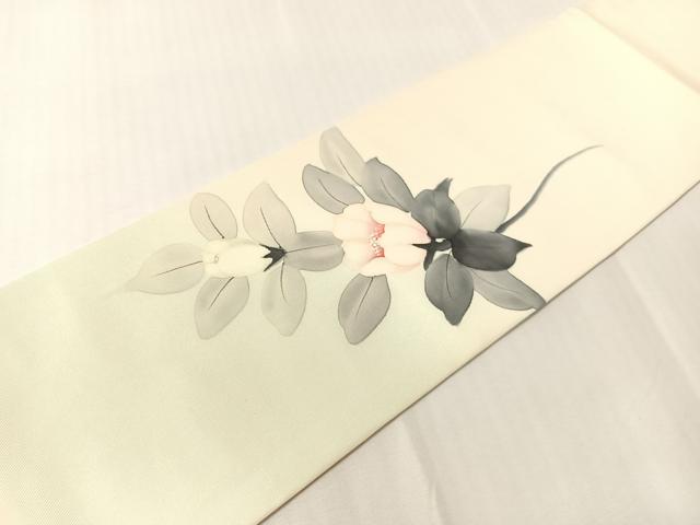 平和屋着物●塩瀬 九寸名古屋帯 作家物 手描き 枝花文 正絹 逸品 CABJ0620vp