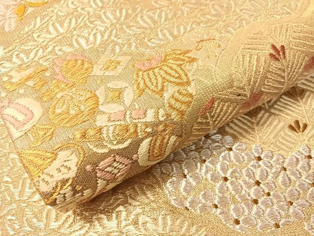 平和屋着物▽創業280年 誉田屋源兵衛 六通柄袋帯 スリーシーズン 春夏秋 唐織 雲取り吉祥花文 金銀糸 正絹 逸品 CABJ0680vp