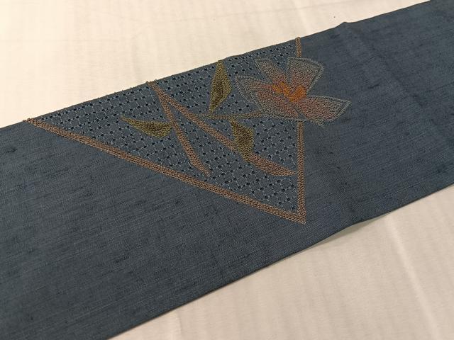 平和屋着物●中国三大刺繍 スワトウ相良刺繍 総刺繍 九寸名古屋帯 紬地 枝花文 正絹 逸品 CABJ0711vp
