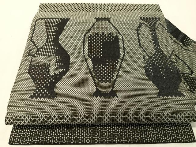 平和屋着物●九寸名古屋帯 陶器文 黒地 金銀糸 正絹 逸品 CABJ0733vp
