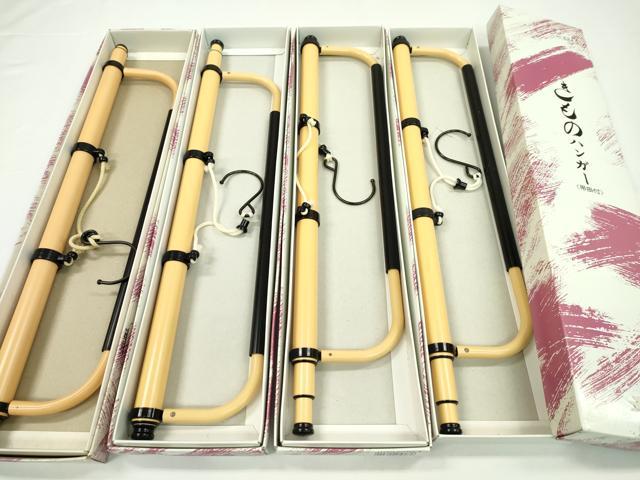 平和屋着物▼和装小物 着物ハンガーまとめて4点 伸縮式 帯掛け付 逸品 CABJ1273ju