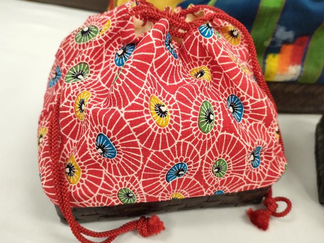 平和屋着物▼夏物 和装小物 和装バッグ 籠巾着まとめて5点 浴衣 縮緬 紬地 唐子 番傘など 逸品 CABJ1484ju