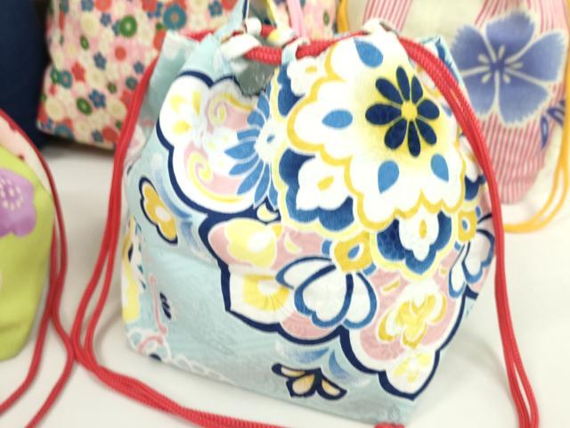 平和屋着物▼和装小物 和装バッグ 巾着まとめて5点 浴衣 花 リバーシブル 縮緬 綿など 逸品 CABJ1513ju
