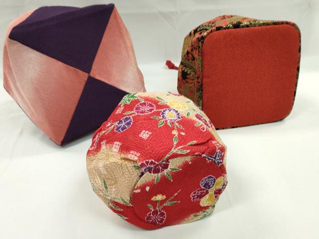 平和屋着物▼和装小物 和装バッグ 巾着まとめて5点 草花文 カニ 縮緬 金糸 浴衣 袴 逸品 CABJ1579ju