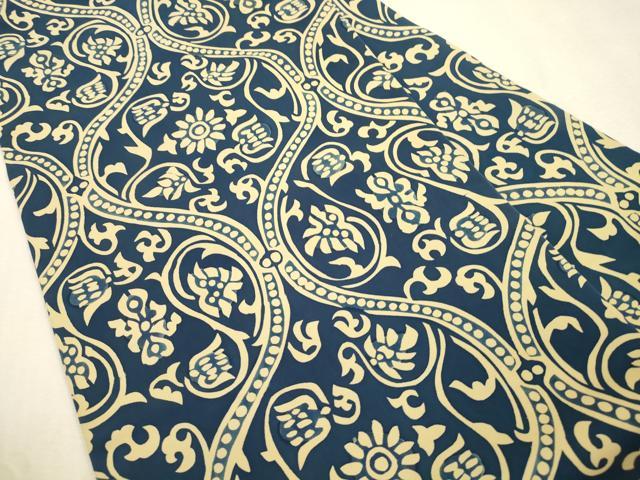 平和屋着物●塩瀬 九寸名古屋帯 ろうけつ染め 立涌花文 正絹 逸品 CABJ2051dy