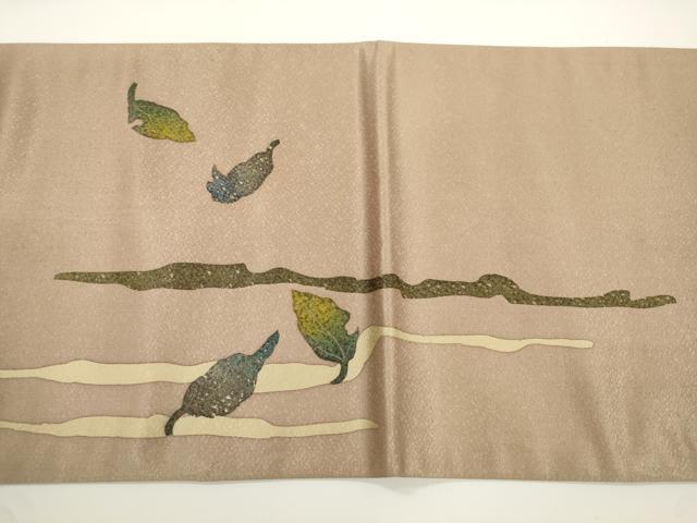 平和屋着物●六通柄袋帯 作家物 ろうけつ染め 舞葉文 銀通し地 正絹 逸品 CABJ2342dy