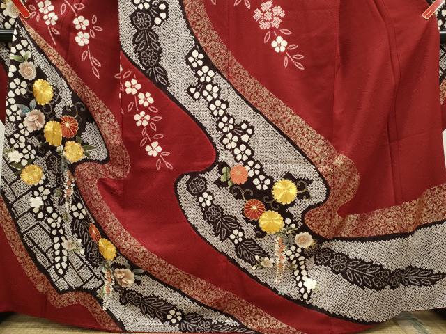平和屋着物●豪華振袖 駒刺繍 絞り 花唐草文 金銀彩 京都着物友禅扱い 正絹 逸品 CABJ2422ze