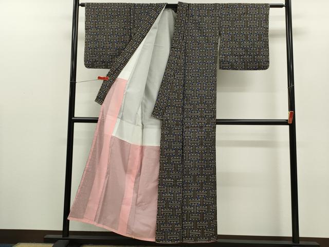 平和屋着物●本場大島紬 龍郷絣 秋名バラ 正絹 逸品 未使用 CABJ2439ze