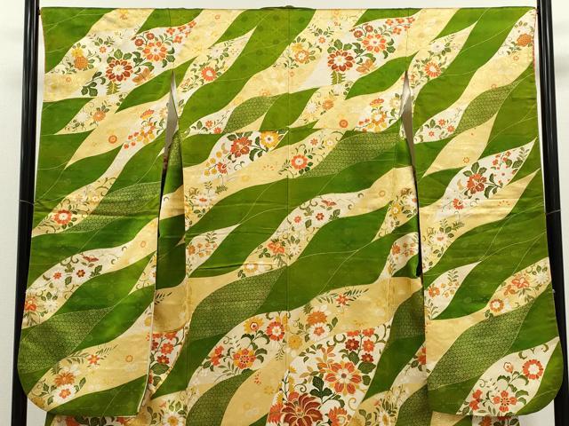 平和屋着物●豪華振袖 駒刺繍 更紗花唐草文 金彩 金通し地 正絹 逸品 CABJ2451ze