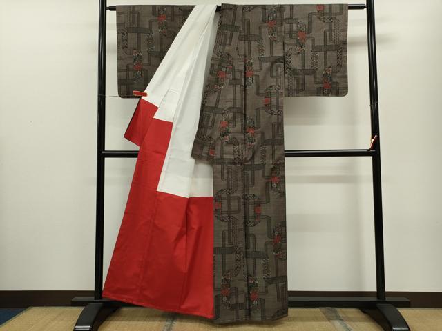 平和屋着物●本場大島紬 7マルキ 吉祥草花文 正絹 逸品 CABJ2504ze
