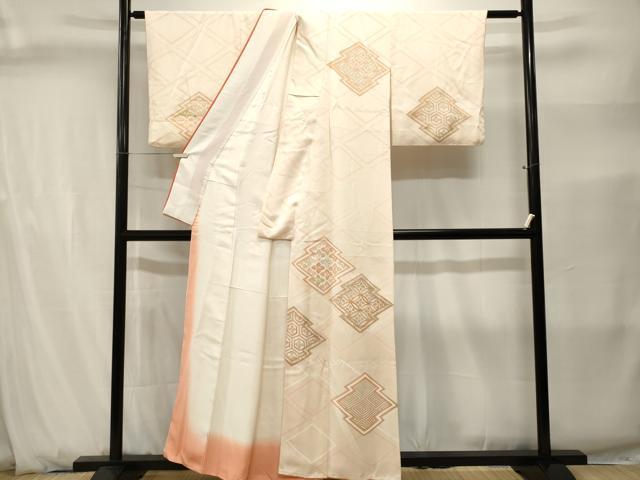 平和屋着物■訪問着 駒刺繍 松皮菱花文 金彩 正絹 逸品 CABJ2850ev