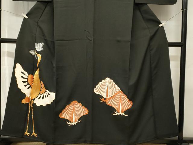 平和屋着物■豪華黒留袖 駒刺繍 花喰鳥 松葉文 正絹 逸品 CABJ2860ev