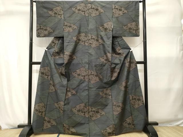 平和屋着物■本場大島紬 9マルキ 切嵌麻の葉花唐草文 正絹 逸品 CABJ2985ev