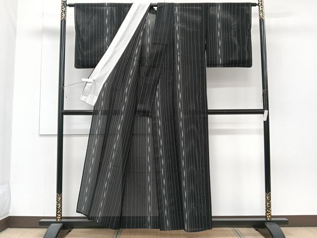 平和屋着物*夏物 小紋 縦絽 間道矢羽文 黒地 正絹 逸品 CABJ4098xi