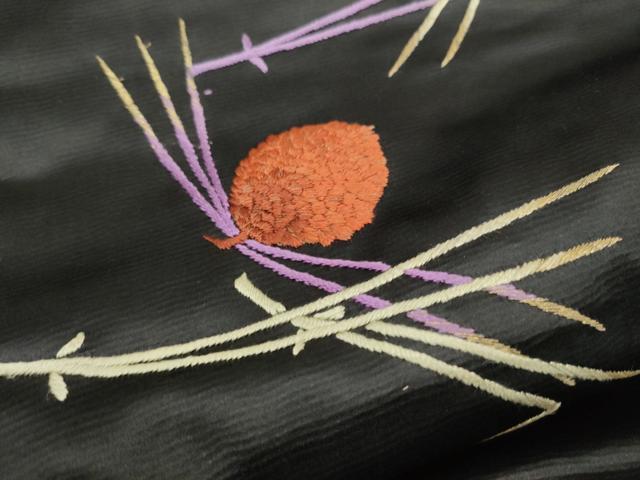 平和屋着物●アンティーク 大正ロマン 九寸名古屋帯 総手刺繍 こぼれ松葉 黒地 金糸 正絹 逸品 CABJ4984hy