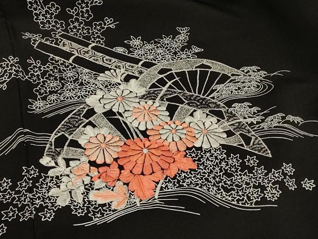 平和屋着物#羽織 刺繍 立波片輪車花文 黒地 正絹 逸品 CABJ5265in